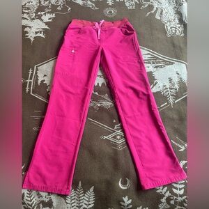 Figs Women's Kade Cargo Scrub Pants